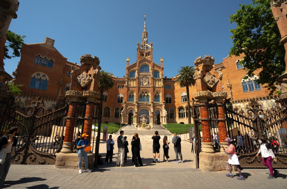 People in front of Recinte Modernista Sant Pau during Barcelona Architecture Walking Tour