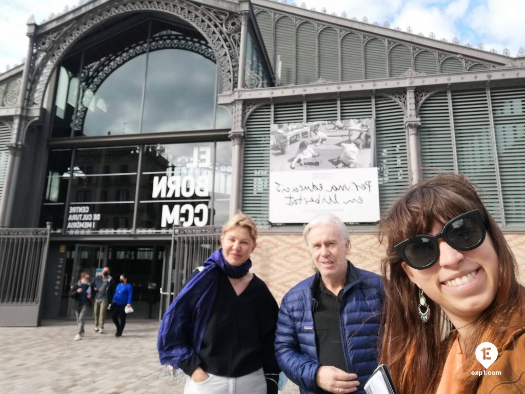 Group photo Barcelona Markets Tour on 13 November 2021 with Cristina