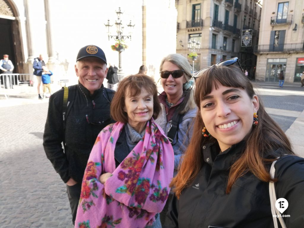 Group photo Barcelona Markets Tour on 4 November 2021 with Cristina