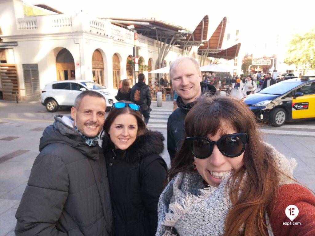 Group photo Barcelona Markets Tour on 4 December 2021 with Cristina