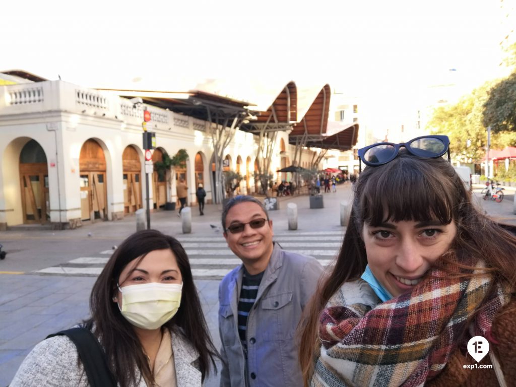 Group photo Barcelona Markets Tour on 14 January 2022 with Cristina