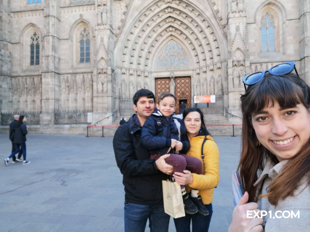 Group photo Barcelona Ancient Markets Walking Tour on 21 February 2022 with Cristina