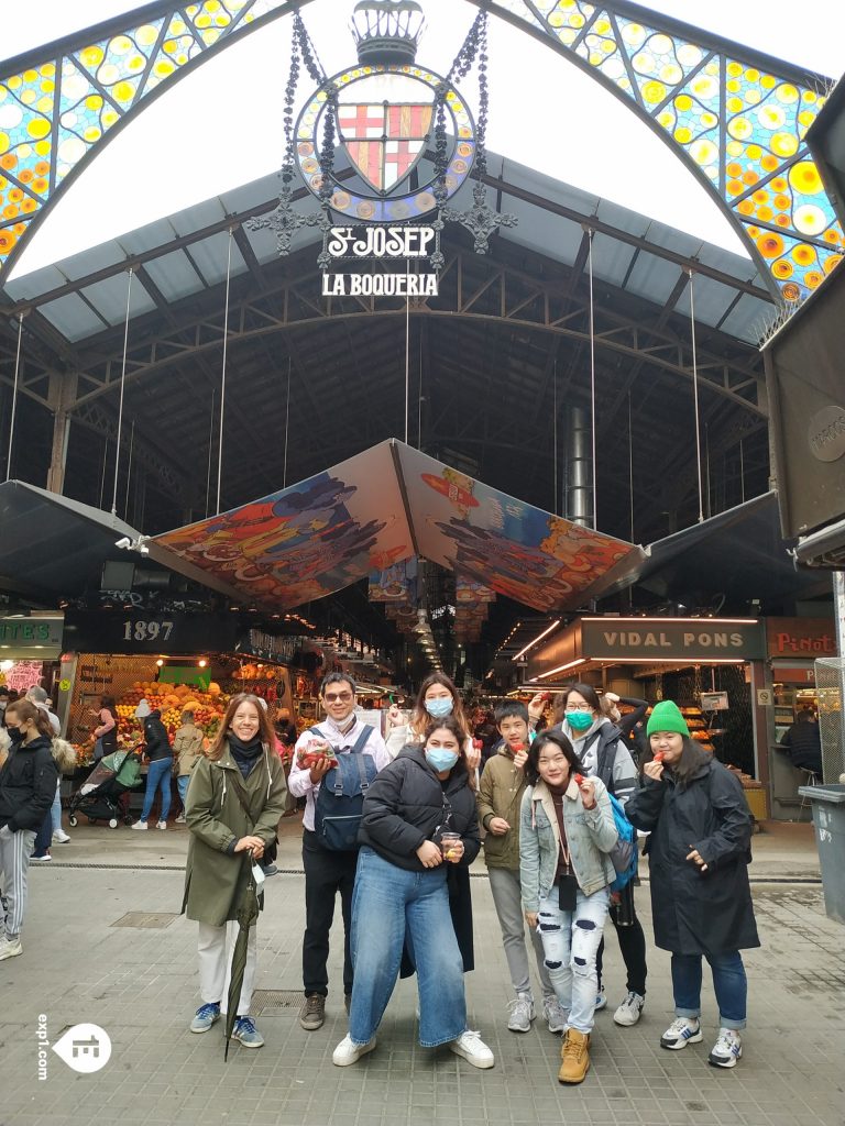 Group photo Barcelona Ancient Markets Walking Tour on 21 March 2022 with Marta