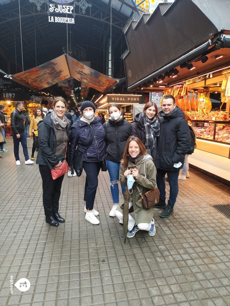 Group photo Barcelona Ancient Markets Walking Tour on 19 March 2022 with Marta