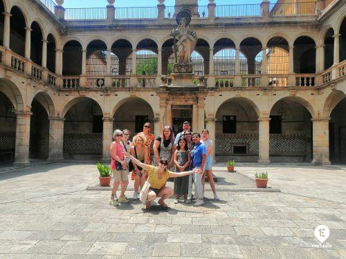 09Jun-Raval-Walking-Tour-Cristina-Carrisi1.jpg