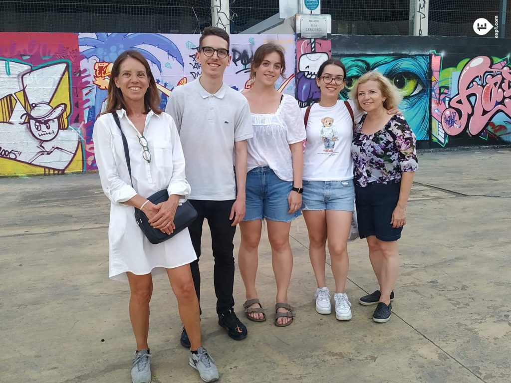 Group photo Raval Walking Tour on 30 July 2022 with Marta