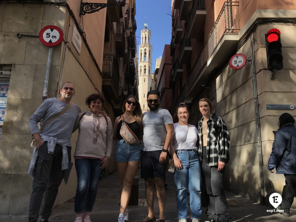 Group photo Picasso in Barcelona Walking Tour on 12 November 2022 with Carlos