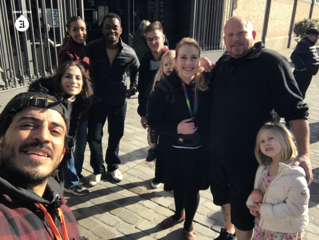 Group photo Barcelona Ancient Markets Walking Tour on 29 November 2022 with Carlos