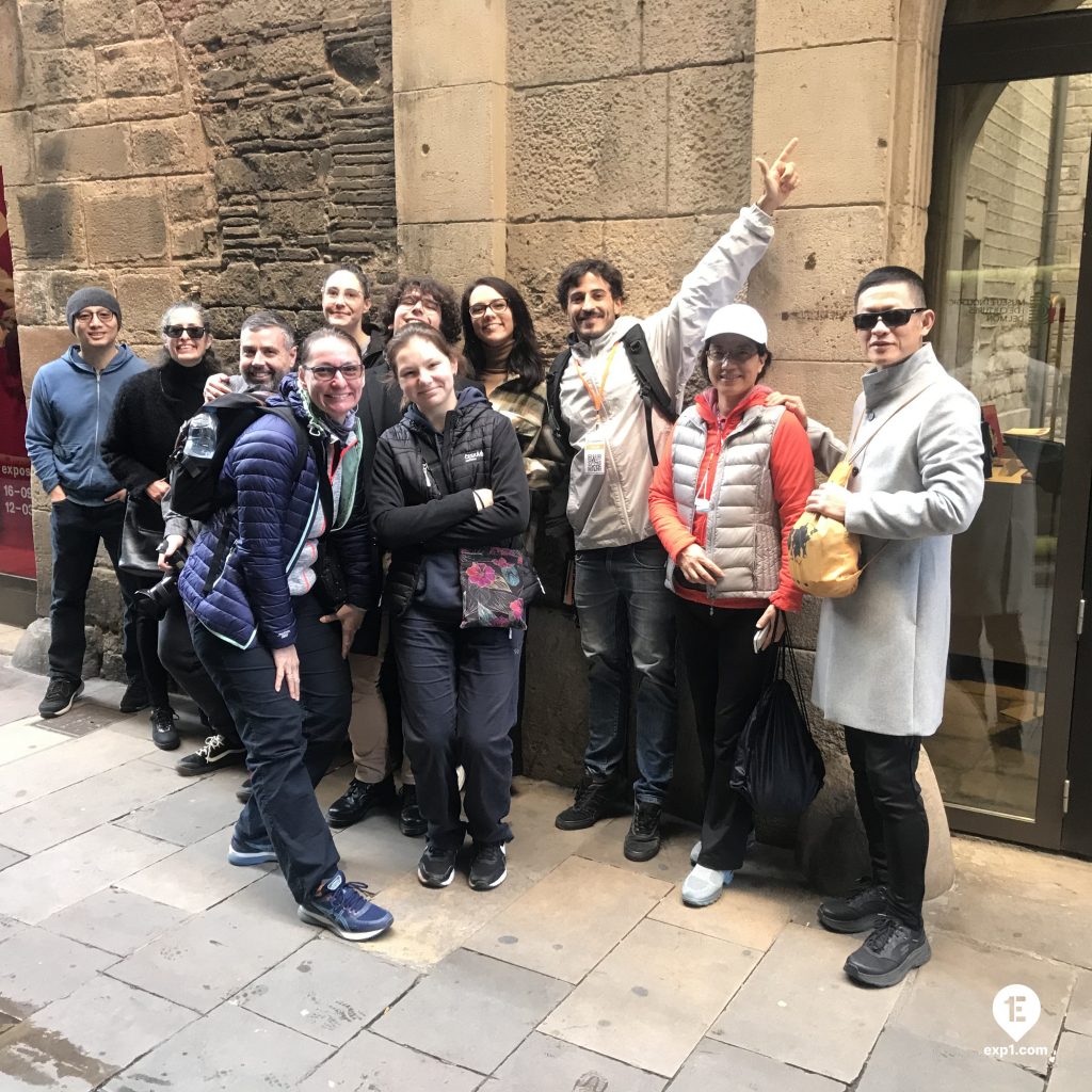 Group photo Picasso in Barcelona Walking Tour on 19 November 2022 with Carlos