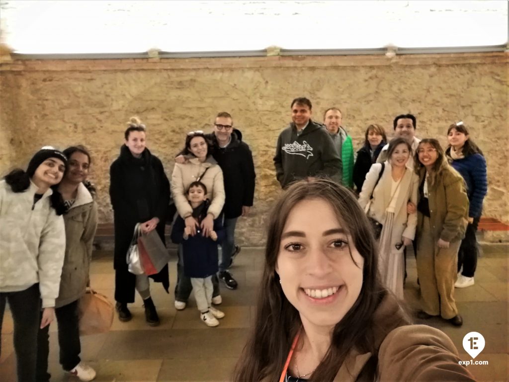 Group photo Picasso in Barcelona Walking Tour on 4 January 2023 with Cristina