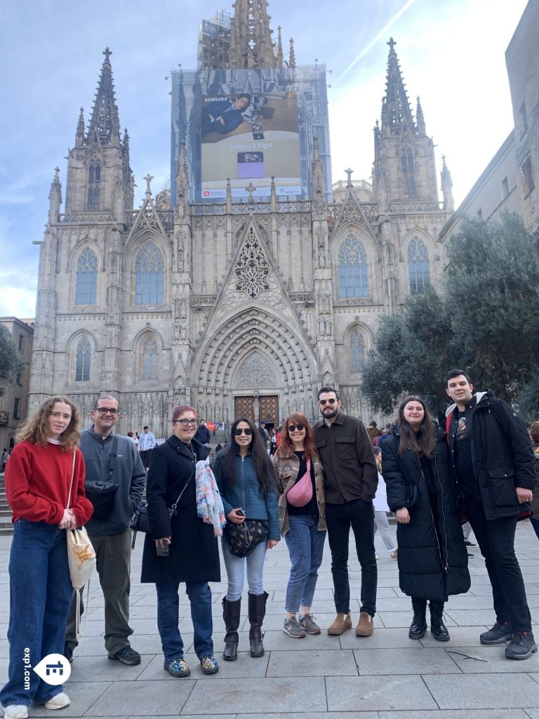 Group photo Barcelona Ancient Markets Walking Tour on 14 January 2023 with Alberto