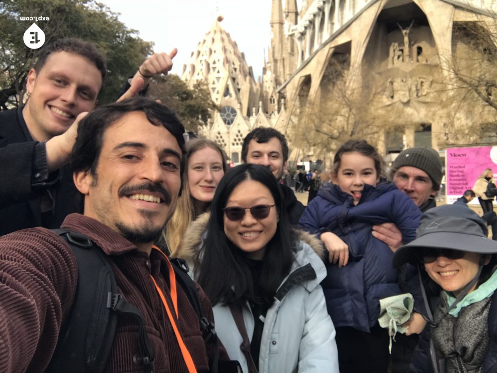 Group photo Barcelona Architecture Walking Tour on 16 February 2023 with Carlos