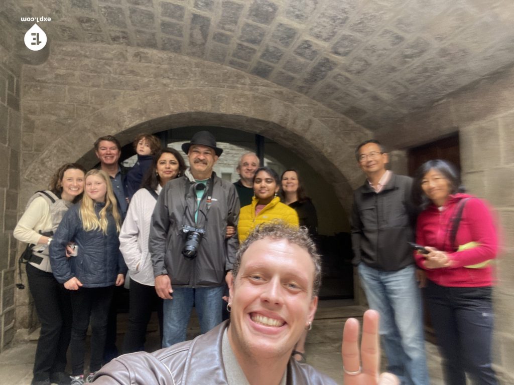 Group photo Picasso in Barcelona Walking Tour on 21 March 2023 with Eoghan