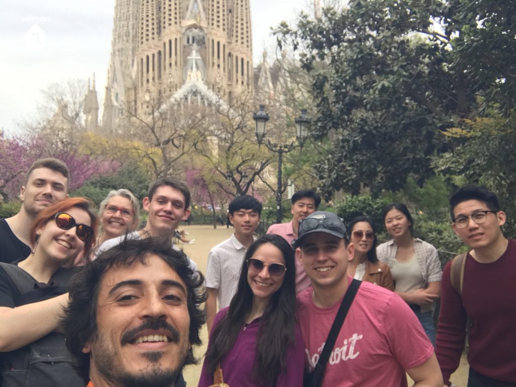 Group photo Barcelona Architecture Walking Tour on 30 March 2023 with Carlos