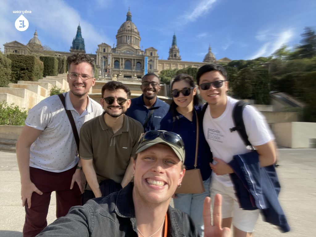 Group photo Montjuïc Walking Tour on 25 April 2023 with Eoghan