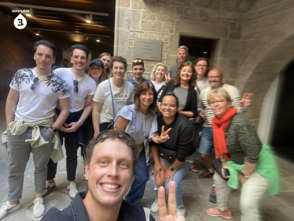 Group photo Picasso in Barcelona Walking Tour on 25 April 2023 with Eoghan