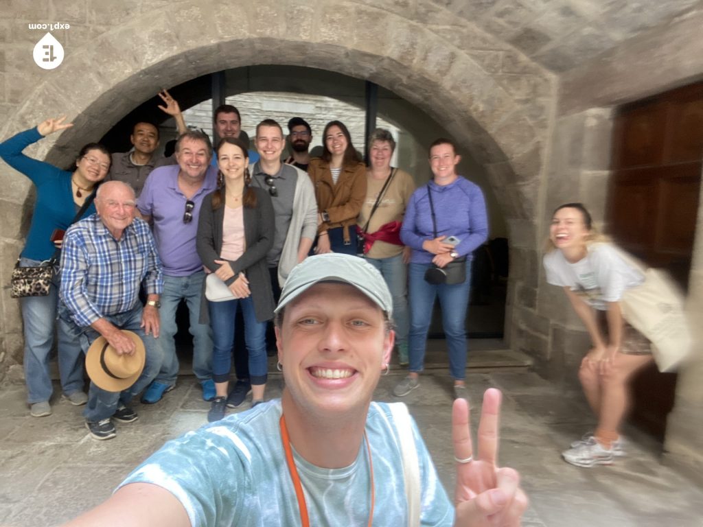 Group photo Picasso in Barcelona Walking Tour on 22 April 2023 with Eoghan