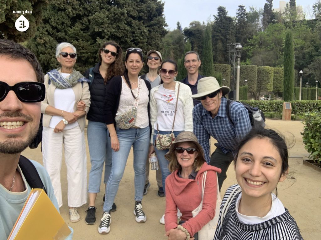 Group photo Montjuïc Walking Tour on 26 April 2023 with Callum