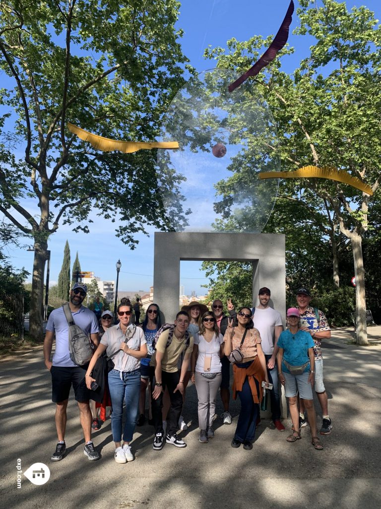 Group photo Montjuïc Walking Tour on 3 May 2023 with Callum