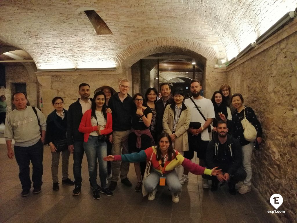 Group photo Picasso in Barcelona Walking Tour on 12 May 2023 with Cristina