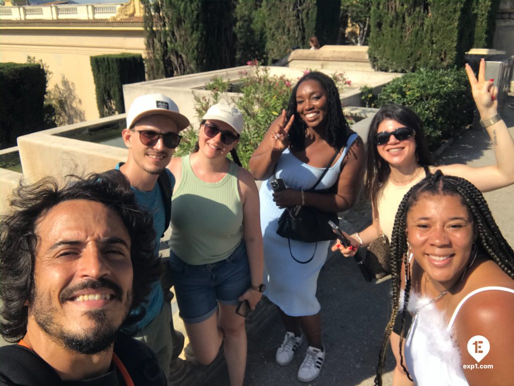 Group photo Montjuïc Walking Tour on 6 June 2023 with Carlos