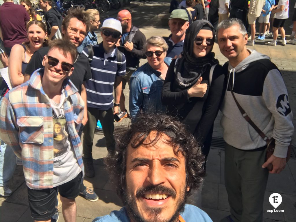 Group photo Picasso in Barcelona Walking Tour on 10 May 2023 with Carlos