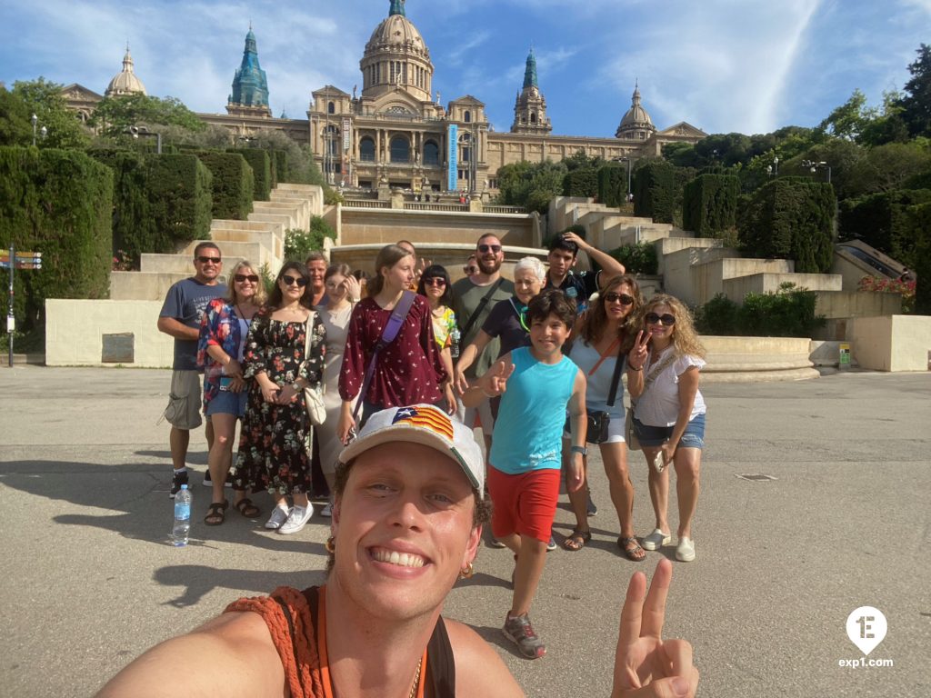 Group photo Montjuïc Walking Tour on 10 June 2023 with Eoghan