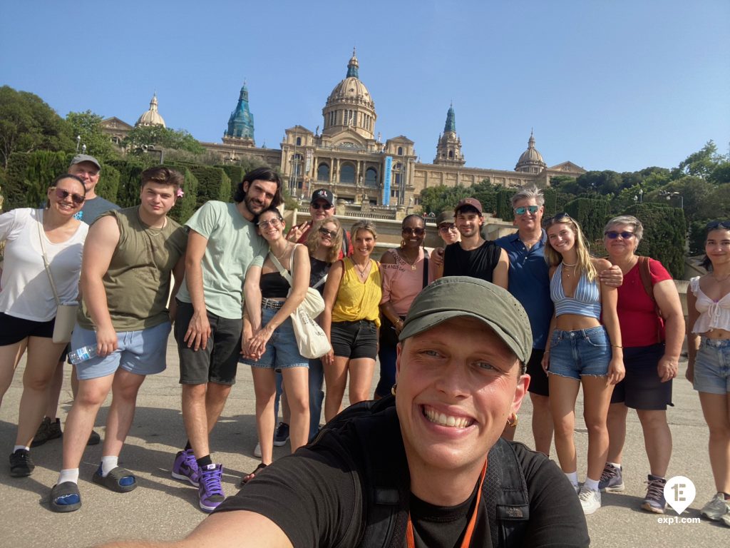 Group photo Montjuïc Walking Tour on 21 June 2023 with Eoghan