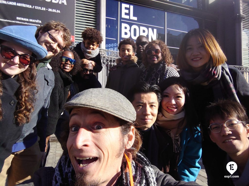 Group photo Barcelona Ancient Markets Walking Tour on Dec 23, 2023 with Nicholas