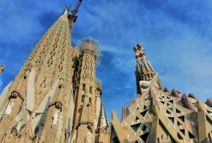 sagrada familia virgin mary tower