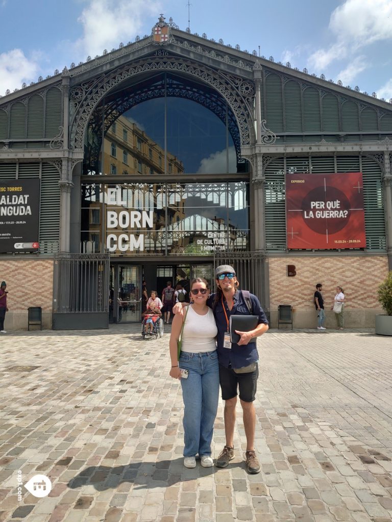 Group photo Barcelona Ancient Markets Walking Tour on Jun 4, 2024 with Nicholas