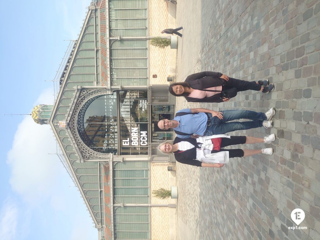 Group photo Barcelona Ancient Markets Walking Tour on Nov 5, 2024 with Nicholas