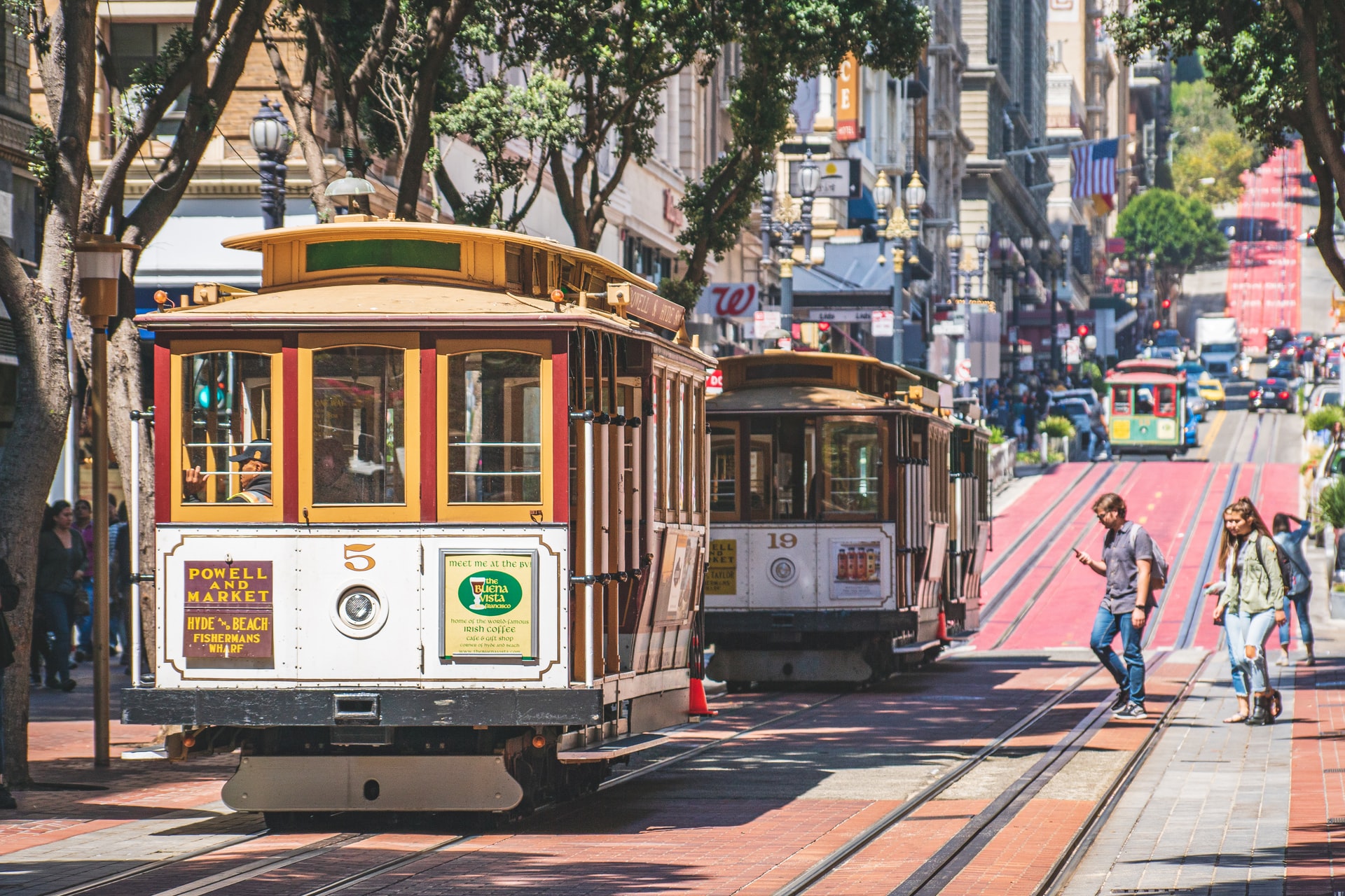 Why Cable Cars Are a San Francisco Icon and How To Find Them Blog