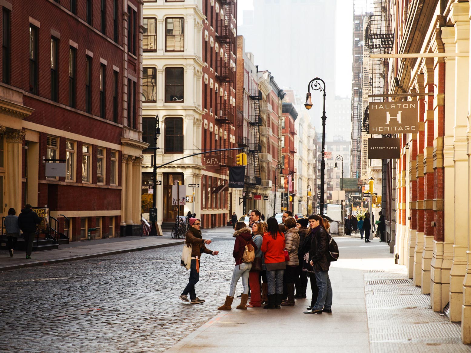 neighborhood tours nyc