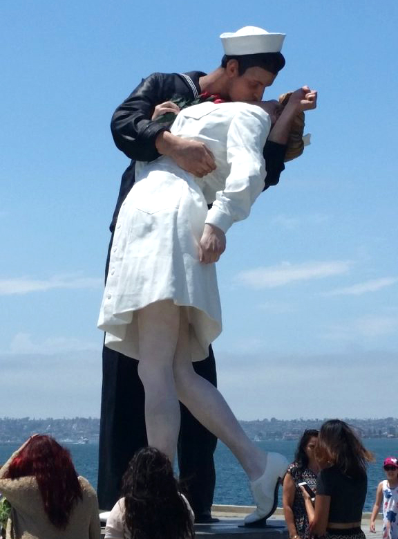 Embracing Peace statue in San Diego