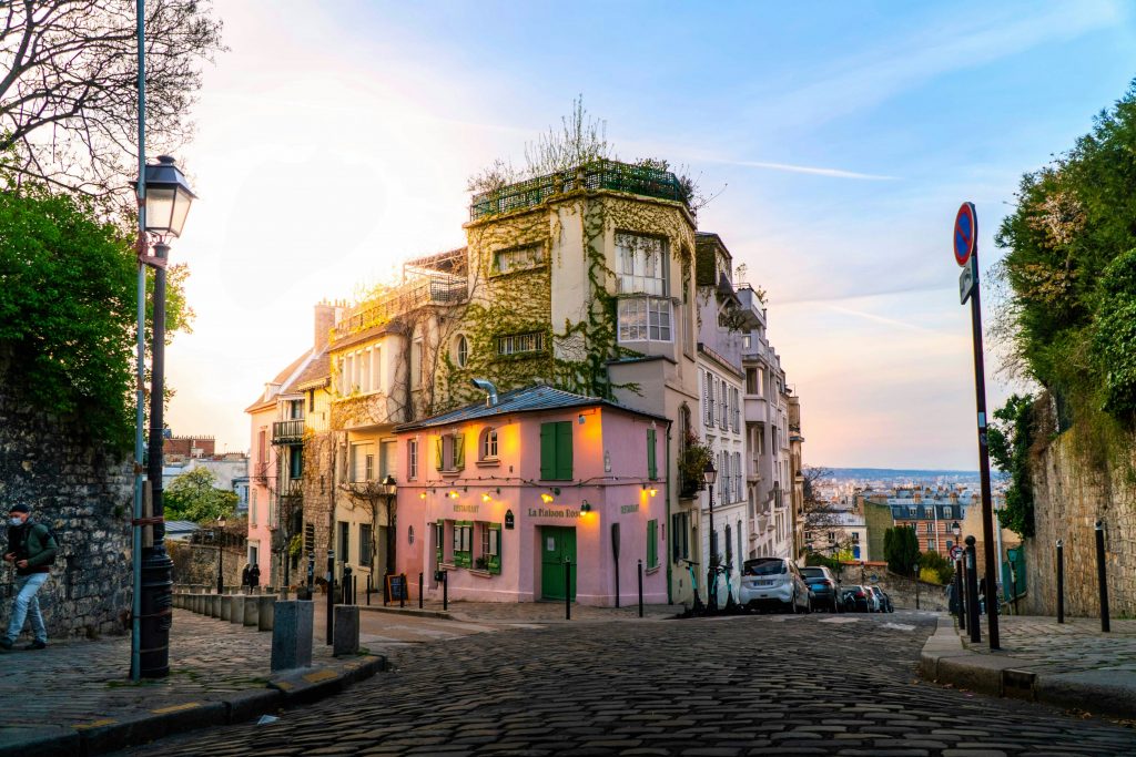 La Maison Rose à Paris, Montmartre