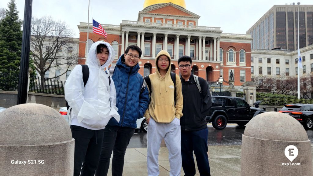 Group photo Haunted Boston Walking Tour on Apr 3, 2024 with Charlie