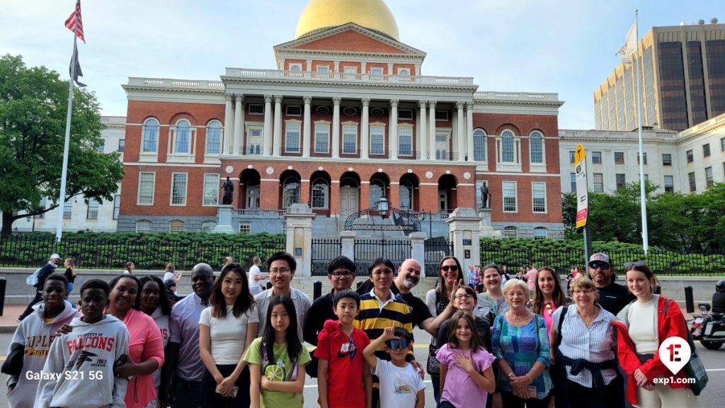 Group photo Haunted Boston Walking Tour on May 25, 2024 with Charlie