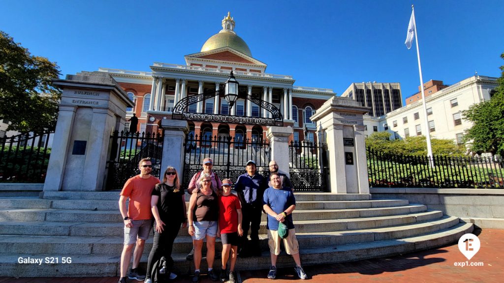 Group photo Haunted Boston Walking Tour on Sep 10, 2024 with Charlie