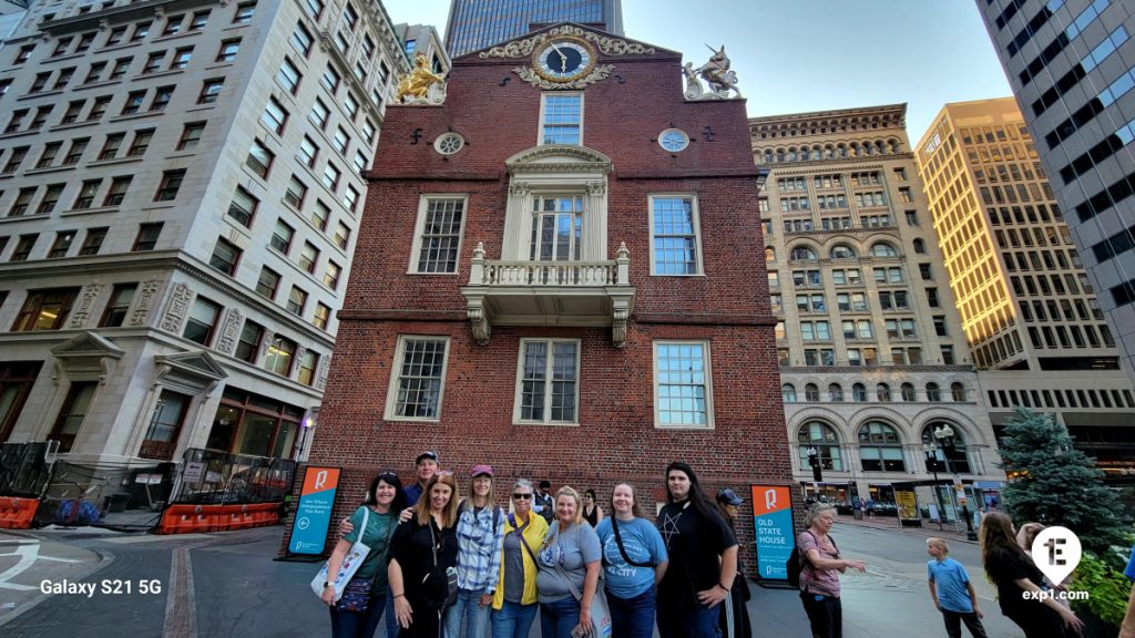 Group photo Haunted Boston Walking Tour on Sep 15, 2024 with Charlie