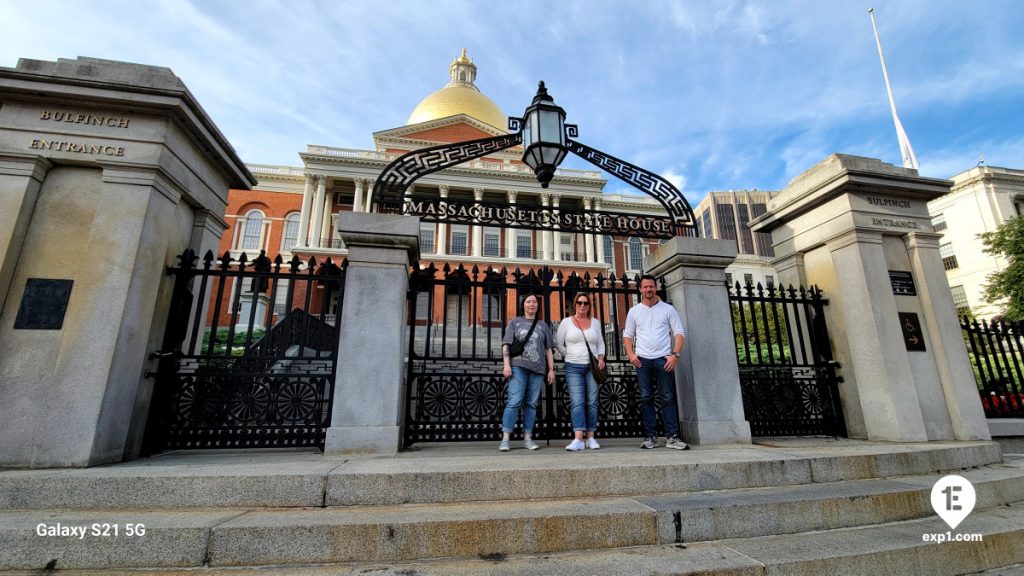 Group photo Haunted Boston Walking Tour on Sep 27, 2024 with Charlie