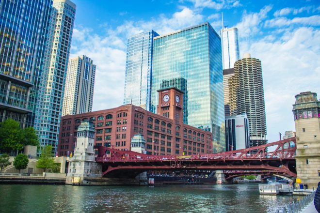 Chicago Riverwalk Architecture Walking Tour – Chicago