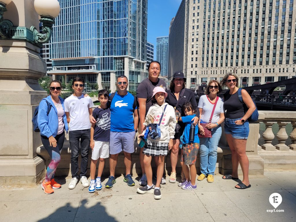 Group photo Chicago Riverwalk Architecture Tour on Aug 18, 2023 with Isabel