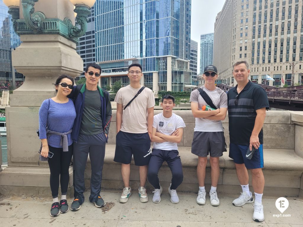 Group photo Chicago Riverwalk Architecture Tour on Aug 25, 2023 with Isabel