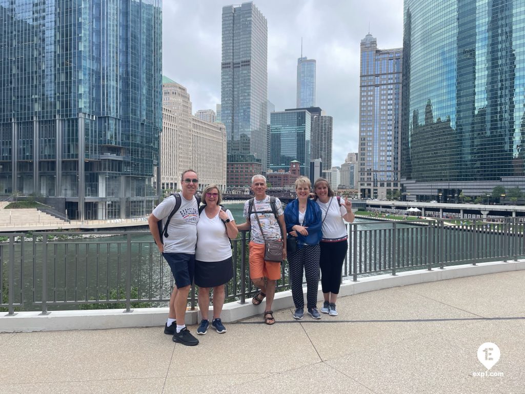 Group photo Chicago Riverwalk Architecture Tour on Aug 26, 2023 with Chris