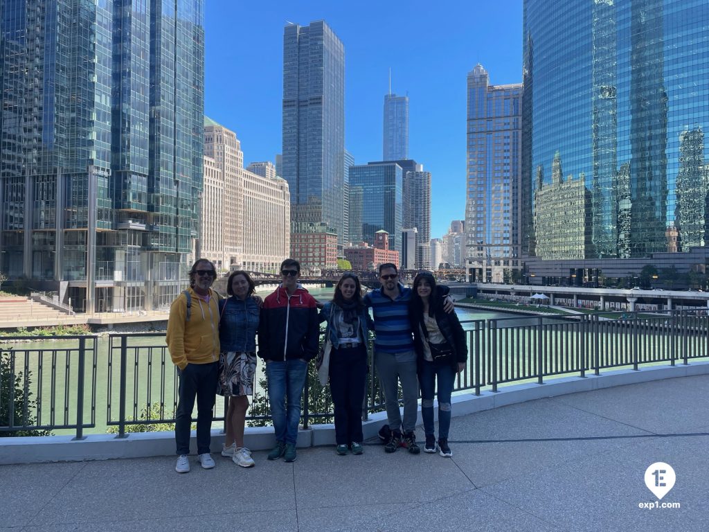 Group photo Chicago Riverwalk Architecture Tour on Aug 31, 2023 with Chris