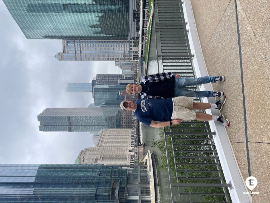 Group photo Chicago Riverwalk Architecture Tour on Oct 5, 2023 with Chris