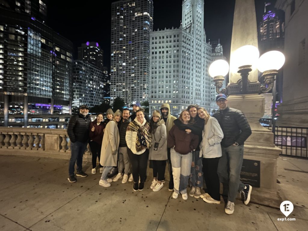 Group photo Mobsters & Haunted Mysteries of Chicago Tour on Oct 6, 2023 with Kevin