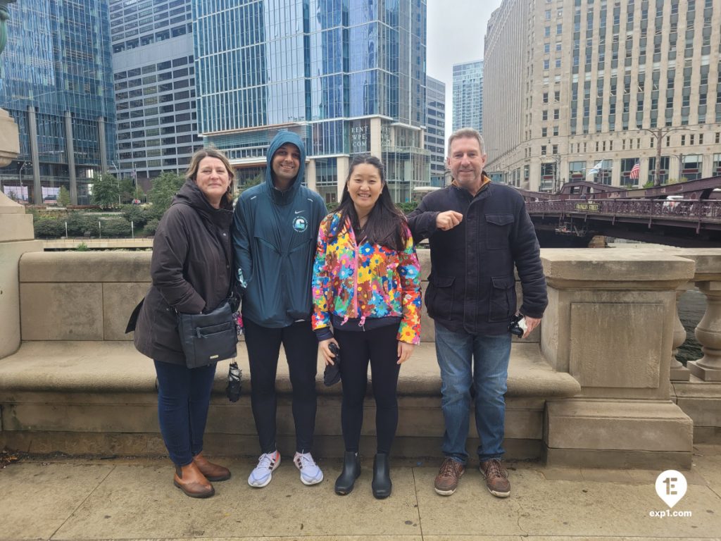 Group photo Chicago Riverwalk Architecture Tour on Oct 12, 2023 with Isabel