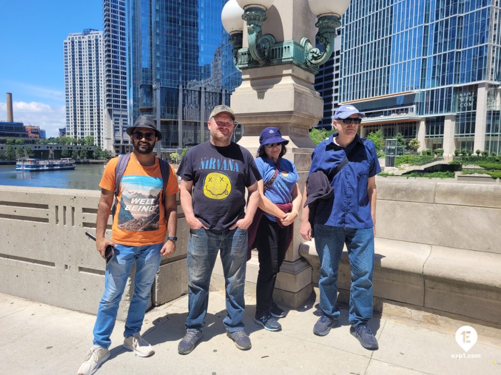 Group photo Chicago Riverwalk Architecture Tour on Jun 2, 2024 with Isabel